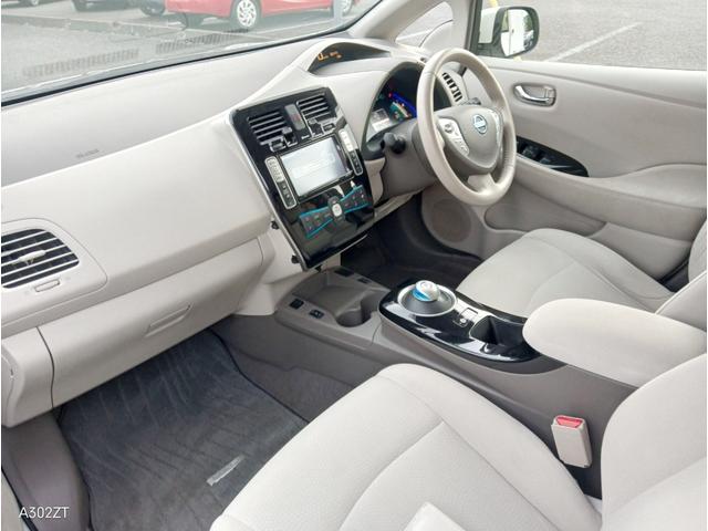 リーフ Ｘ　１０セグ　禁煙車　クルコン　ＥＴＣ　純正ナビ　フルセグ　バックカメラ　Ｂｌｕｅｔｏｏｔｈ　シートヒーター　ＬＥＤヘッド　前フォグ　オートライト　ドアバイザー　スマートキー　ＰＵＳＨスタート　純正アルミ（15枚目）