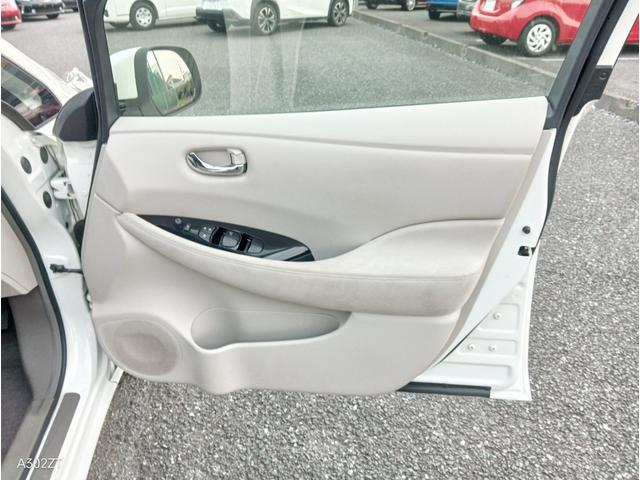 リーフ Ｘ　１０セグ　禁煙車　クルコン　ＥＴＣ　純正ナビ　フルセグ　バックカメラ　Ｂｌｕｅｔｏｏｔｈ　シートヒーター　ＬＥＤヘッド　前フォグ　オートライト　ドアバイザー　スマートキー　ＰＵＳＨスタート　純正アルミ（38枚目）