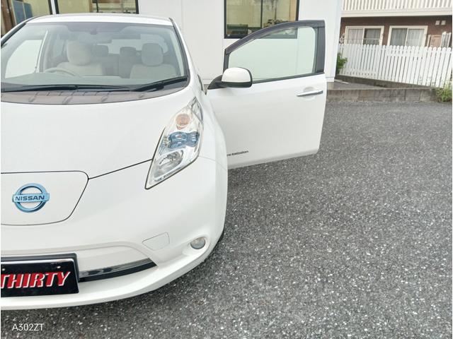 リーフ Ｘ　１０セグ　禁煙車　クルコン　ＥＴＣ　純正ナビ　フルセグ　バックカメラ　Ｂｌｕｅｔｏｏｔｈ　シートヒーター　ＬＥＤヘッド　前フォグ　オートライト　ドアバイザー　スマートキー　ＰＵＳＨスタート　純正アルミ（57枚目）