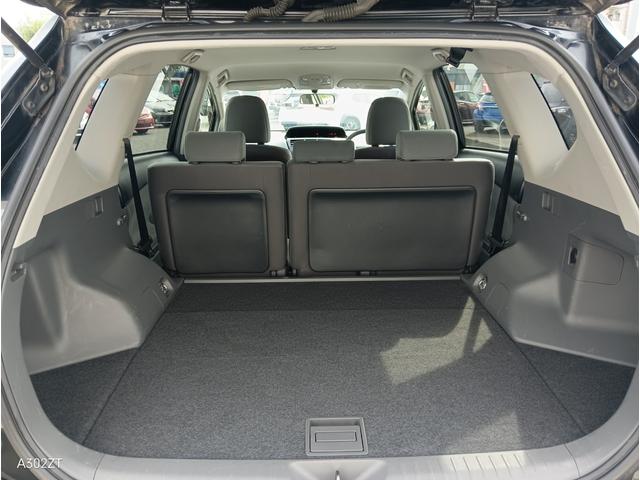 プリウスアルファ Ｓ　禁煙車　ＥＴＣ　前フォグ　オートライト　バックカメラ　ＣＤ　ＤＶＤ　スマートキー　ＰＵＳＨスタート　スマートキー（18枚目）