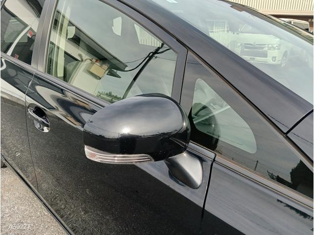 プリウスアルファ Ｓ　禁煙車　ＥＴＣ　前フォグ　オートライト　バックカメラ　ＣＤ　ＤＶＤ　スマートキー　ＰＵＳＨスタート　スマートキー（31枚目）