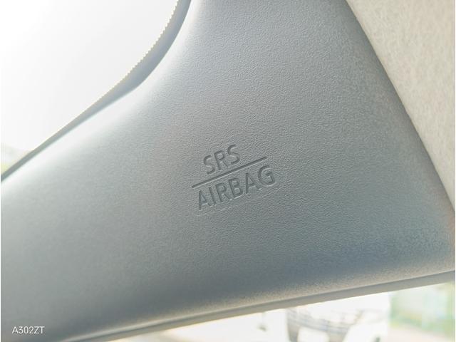 リーフ Ｘ　Ｃａｒｐｌａｙ　ワンオーナー　禁煙車　ルーフ２トンカラー　障害物センサー　純正ナビ　フルセグ　Ｂカメ　Ｂｌｕｅｔｏｏｔｈ　ＨＤＭＩ　ＵＳＢ　シートヒーター　ステアリングヒーター　ＬＥＤヘッド　クルコン（31枚目）