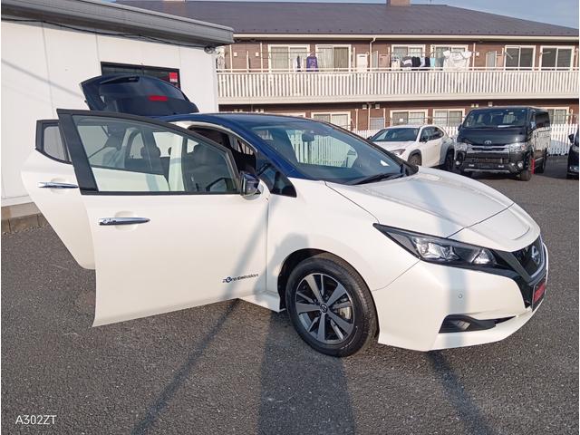 リーフ Ｘ　Ｃａｒｐｌａｙ　ワンオーナー　禁煙車　ルーフ２トンカラー　障害物センサー　純正ナビ　フルセグ　Ｂカメ　Ｂｌｕｅｔｏｏｔｈ　ＨＤＭＩ　ＵＳＢ　シートヒーター　ステアリングヒーター　ＬＥＤヘッド　クルコン（60枚目）