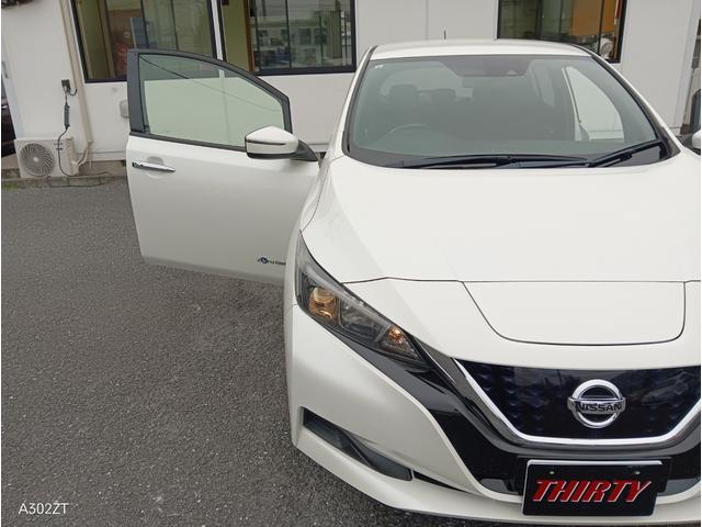 リーフ Ｘ　Ｃａｒｐｌａｙ　障害物センサー　純正ナビ　フルセグ　Ｂカメ　Ｂｌｕｅｔｏｏｔｈ　ＵＳＢ　ＥＴＣ　シートヒーター　ステアリングヒーター　オートライト　クルコン　スマートキー　ＰＵＳＨスタート　社外アルミ（57枚目）