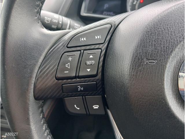 デミオ ＸＤツーリング　禁煙車　ディーゼルターボ　ブラインドスポットモニター　ＬＥＤヘッド　前フォグ　純正ナビ　バックカメラ　Ｂｌｕｅｔｏｏｔｈ　ＵＳＢ　クルーズコントロール　ＥＴＣ　純正アルミ　スマートキー　ＰＵＳＨスタ（22枚目）
