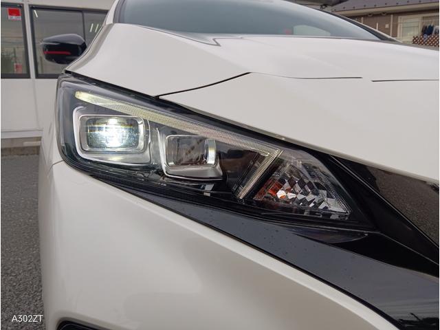 リーフ ニスモ　プロパイロットパーキング　駐車支援　ＢＳＭ　障害物センサー　Ｃａｒｐｌａｙ　ＥＴＣ２．０　全周囲カメラ　純正ナビ　ＨＤＭＩ　ＵＳＢ　シートヒーター　ＬＥＤヘッド　前フォグ　ＰＵＳＨスタート　純正アルミ（41枚目）