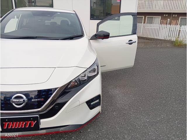 リーフ ニスモ　プロパイロットパーキング　駐車支援　ＢＳＭ　障害物センサー　Ｃａｒｐｌａｙ　ＥＴＣ２．０　全周囲カメラ　純正ナビ　ＨＤＭＩ　ＵＳＢ　シートヒーター　ＬＥＤヘッド　前フォグ　ＰＵＳＨスタート　純正アルミ（63枚目）
