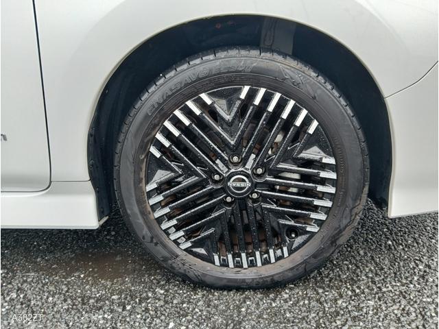 リーフ X Vセレクション 令和5年式 禁煙 プロパイロット Carplay 全周囲 ETC2.0 BSM 障害物センサー 純正ナビ Bカメ USB HDMI Bluetooth シートヒーター ステアリングヒータ 純正アルミ(54枚目)