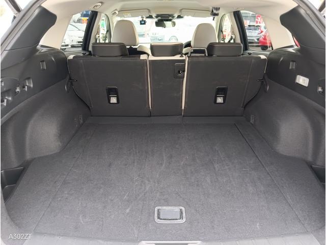 レヴォーグ レイバック リミテッドＥＸ　アイサイトＸ　障害物センサー　全周囲カメラ　Ｃａｒｐｌａｙ　ＥＴＣ　ＵＳＢ　純正ナビ　Ｂカメ　Ｂｌｕｅｔｏｏｔｈ　フルセグ　シートヒーター　電動リアゲート　ＬＥＤヘッド　前フォグ　純正アルミ　禁煙車（18枚目）