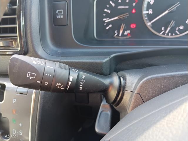 ハイエースバン スーパーＧＬ　ダークプライムＩＩ　１オーナー　ＴＴＳ　両側パワスラ障害物センサー　全周囲カメラ　デジタルインナーミラー　純正ナビ　Ｂカメラ　ＨＤＭＩ　ＵＳＢ　ＡＣ１００Ｖ　ＬＥＤヘッド　フォグ　ＥＴＣ　車線逸脱警告　２２０ブラック（28枚目）