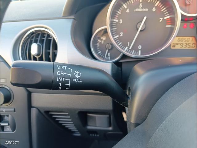 ロードスター ブレイズエディション　ＲＨＴ　６ＭＴ　ＢＢＳアルミ　ＴＥＩＮタワーバー　ＢＯＳＥ　ＣＤ　ＥＴＣ　レザーシート　シートヒーター　前フォグ（22枚目）