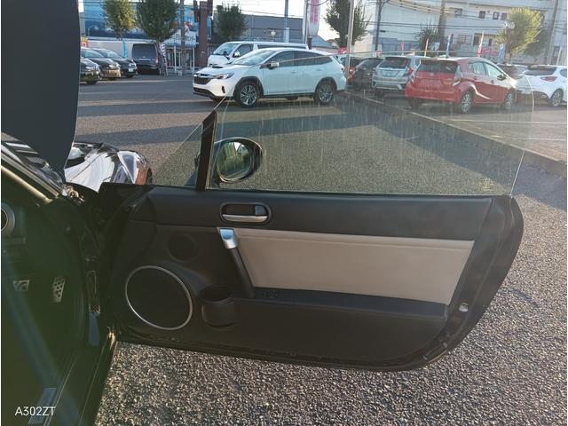 ロードスター ブレイズエディション　ＲＨＴ　６ＭＴ　ＢＢＳアルミ　ＴＥＩＮタワーバー　ＢＯＳＥ　ＣＤ　ＥＴＣ　レザーシート　シートヒーター　前フォグ（34枚目）