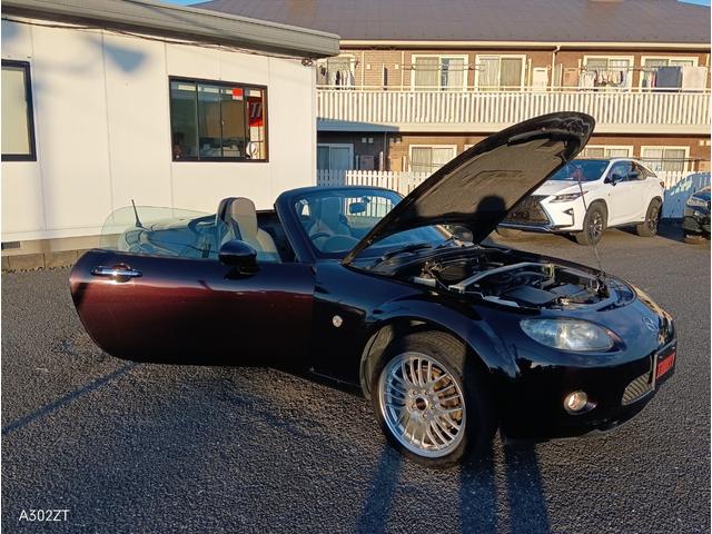 ロードスター ブレイズエディション　ＲＨＴ　６ＭＴ　ＢＢＳアルミ　ＴＥＩＮタワーバー　ＢＯＳＥ　ＣＤ　ＥＴＣ　レザーシート　シートヒーター　前フォグ（46枚目）