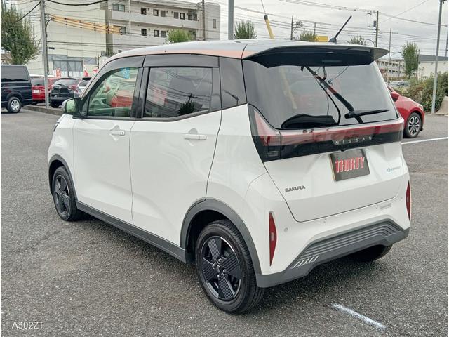 サクラ Ｇ　プロパイロット　アダプティブクルーズ　アラウンドビューモニター　障害物センサー　９インチナビ　バックカメラ　アダプティブヘットライト　　ＥＴＣ２．０　カーテンエアバック　ハンドルヒーター　点検記録簿（13枚目）