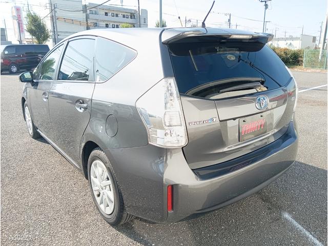 プリウスアルファ G 7人乗り クルコン LEDヘッド 前フォグ 純正ナビ Bluetooth フルセグ バックカメラ USB CD DVD プッシュスタート スマートキー 純正アルミ 禁煙車(13枚目)