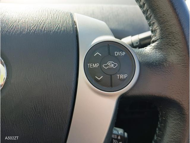 プリウスアルファ G 7人乗り クルコン LEDヘッド 前フォグ 純正ナビ Bluetooth フルセグ バックカメラ USB CD DVD プッシュスタート スマートキー 純正アルミ 禁煙車(26枚目)