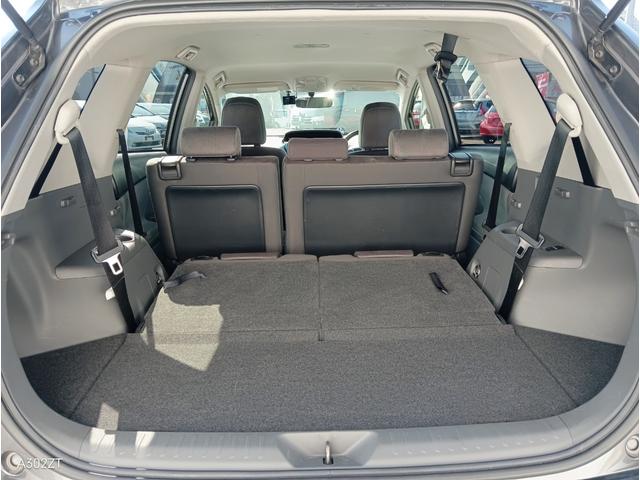 プリウスアルファ G 7人乗り クルコン LEDヘッド 前フォグ 純正ナビ Bluetooth フルセグ バックカメラ USB CD DVD プッシュスタート スマートキー 純正アルミ 禁煙車(52枚目)