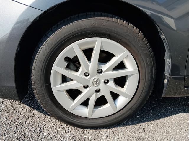 プリウスアルファ G 7人乗り クルコン LEDヘッド 前フォグ 純正ナビ Bluetooth フルセグ バックカメラ USB CD DVD プッシュスタート スマートキー 純正アルミ 禁煙車(59枚目)