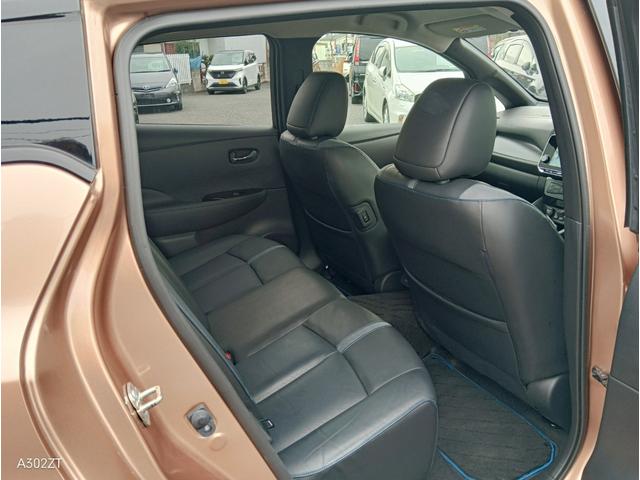 リーフ e+ X アーバンクロム 禁煙車 Carplay プロパイロット BOSEサウンド 全周囲カメラ 障害物センサー BSM ステアリングヒーター 純正ナビ フルセグ Bカメ Bluetooth USB ETC2.0 純正アルミ(44枚目)