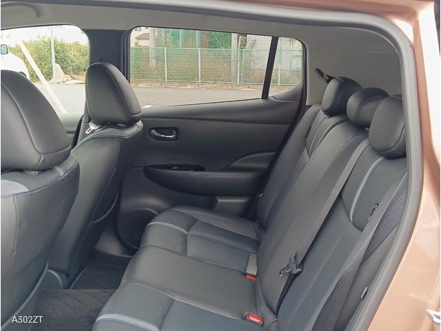 リーフ e+ X アーバンクロム 禁煙車 Carplay プロパイロット BOSEサウンド 全周囲カメラ 障害物センサー BSM ステアリングヒーター 純正ナビ フルセグ Bカメ Bluetooth USB ETC2.0 純正アルミ(50枚目)