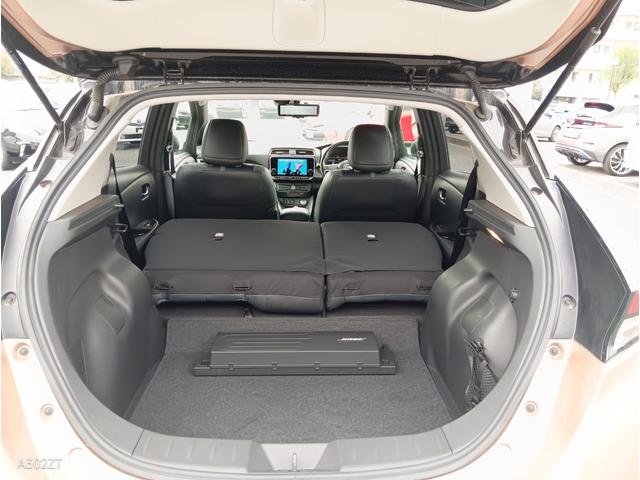 リーフ e+ X アーバンクロム 禁煙車 Carplay プロパイロット BOSEサウンド 全周囲カメラ 障害物センサー BSM ステアリングヒーター 純正ナビ フルセグ Bカメ Bluetooth USB ETC2.0 純正アルミ(52枚目)