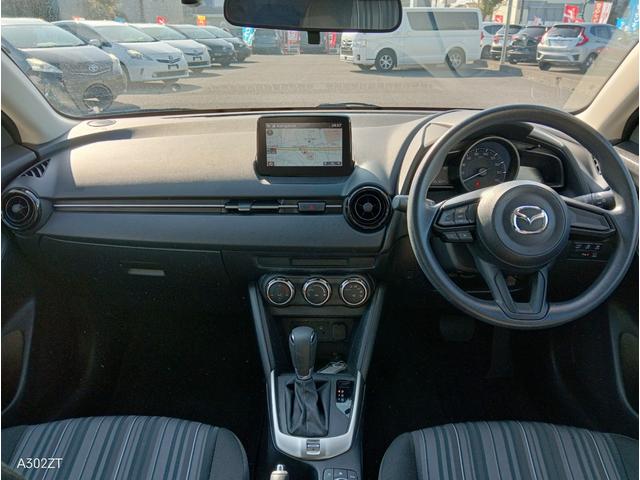 ＭＡＺＤＡ２ １５Ｓ　スマートエディション　ワンオーナー　全周囲カメラ　障害物センサー　ＢＳＭ　スマートシティブレーキサポート　純正ナビ　バックカメラ　Ｂｌｕｅｔｏｏｔｈ　ＵＳＢ　ＥＴＣ　ＬＥＤヘッド　スマートキー　ＰＵＳＨスタート　禁煙車（18枚目）