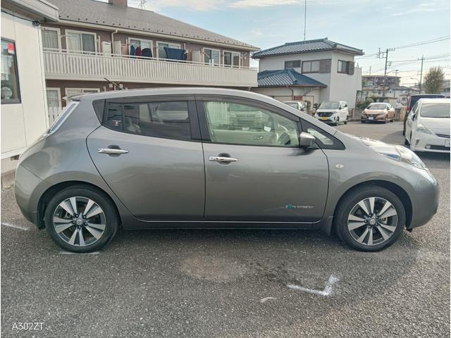 リーフ X サンクスエディション(30kwh) 全周囲カメラ 障害物センサー BOSEスピーカー 純正ナビ バックカメラ Bluetooth フルセグ USB ETC LEDヘッド 前フォグ クルコン シートヒーター PUSHスタート 禁煙車(9枚目)