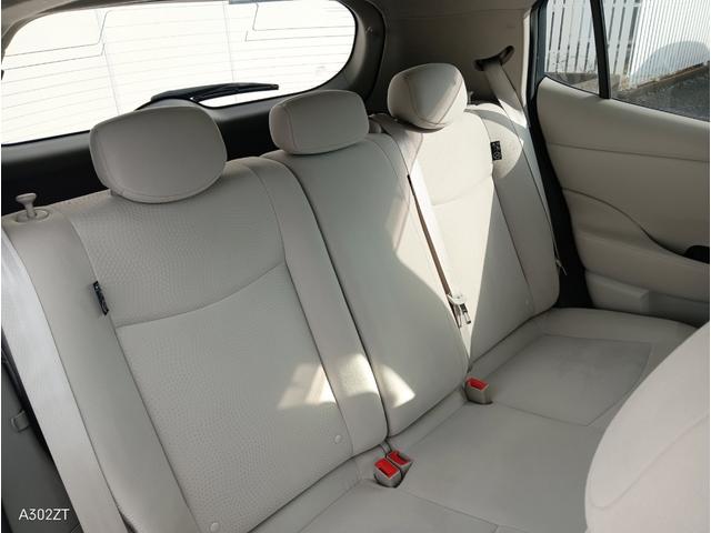 リーフ X サンクスエディション(30kwh) 全周囲カメラ 障害物センサー BOSEスピーカー 純正ナビ バックカメラ Bluetooth フルセグ USB ETC LEDヘッド 前フォグ クルコン シートヒーター PUSHスタート 禁煙車(15枚目)