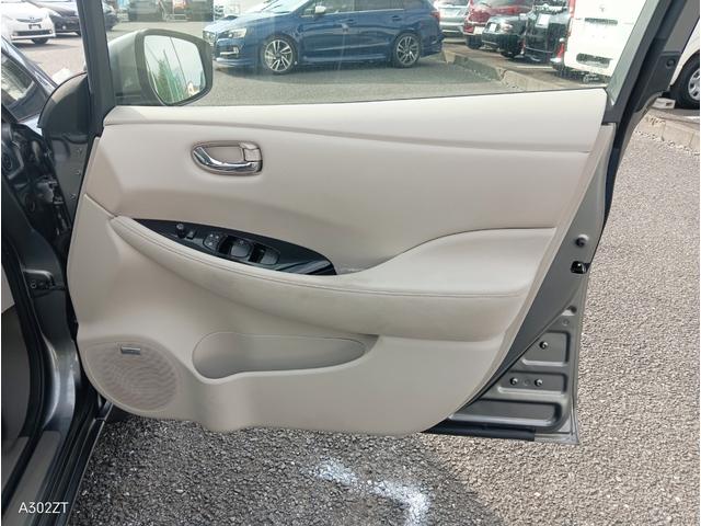 リーフ X サンクスエディション(30kwh) 全周囲カメラ 障害物センサー BOSEスピーカー 純正ナビ バックカメラ Bluetooth フルセグ USB ETC LEDヘッド 前フォグ クルコン シートヒーター PUSHスタート 禁煙車(41枚目)