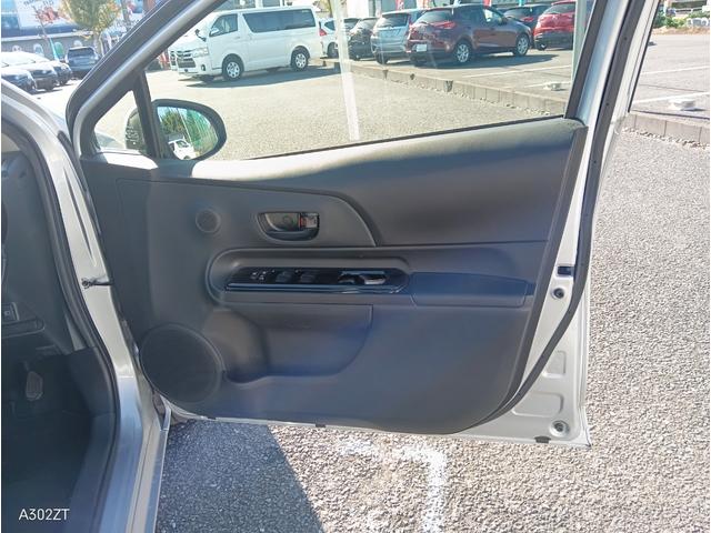 アクア Ｓスタイルブラック　障害物センサー　純正ナビ　バックカメラ　Ｂｌｕｅｔｏｏｔｈ　ＥＴＣ　オートライト　スマートキー　ＰＵＳＨスタート　禁煙車　プリクラッシュセーフティー　レーンディパーチャーアラー（39枚目）