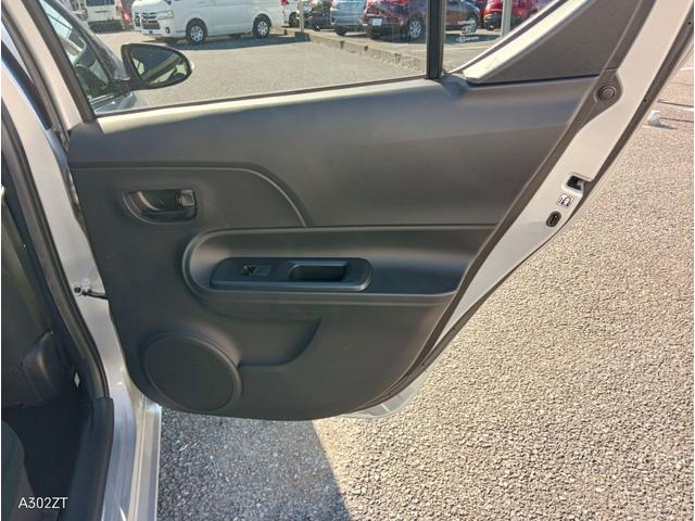 アクア Ｓスタイルブラック　障害物センサー　純正ナビ　バックカメラ　Ｂｌｕｅｔｏｏｔｈ　ＥＴＣ　オートライト　スマートキー　ＰＵＳＨスタート　禁煙車　プリクラッシュセーフティー　レーンディパーチャーアラー（41枚目）