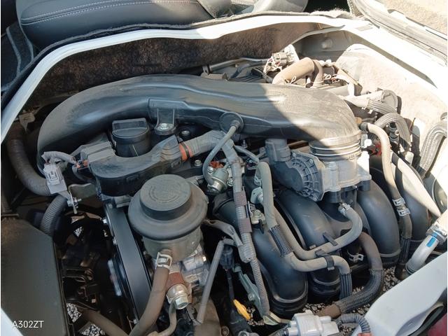 ハイエースバン スーパーＧＬ　ダークプライム　ワンオーナー　両側小窓付きスライドドア　ＥＴＣ２．０　純正ナビ　フルセグ　Ｂカメ　Ｂｌｕｅｔｏｏｔｈ　ＣＤ　ＤＶＤ　ハーフレザー　オートライト　ＬＥＤヘッド　前フォグ　衝突軽減ブレ　ＰＵＳＨスタート（39枚目）