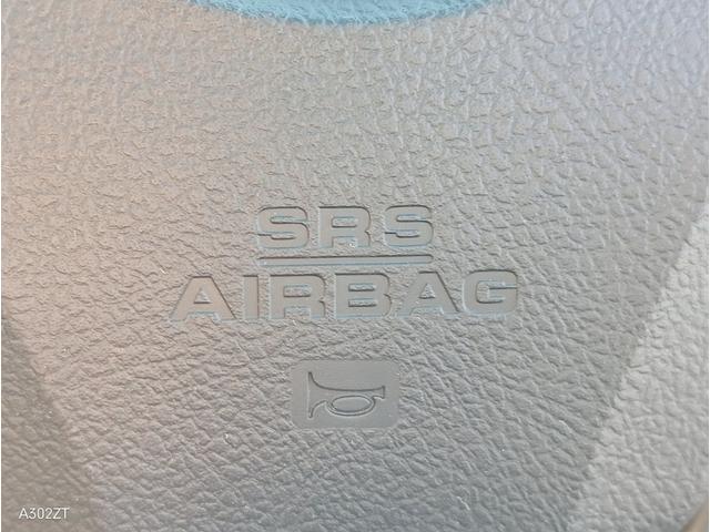 カムリ ハイブリッド　Ｇパッケージ　後期型　純正ナビ　フルセグ　Ｂカメ　ＥＴＣ　Ｂｌｕｅｔｏｏｔｈ　ＵＳＢ　電動シート　クルコン　衝突軽減ブレ　オートライト　前フォグ　左右独立エアコン　スマートキー　ＰＵＳＨスタート　純正アルミ　禁煙車（33枚目）