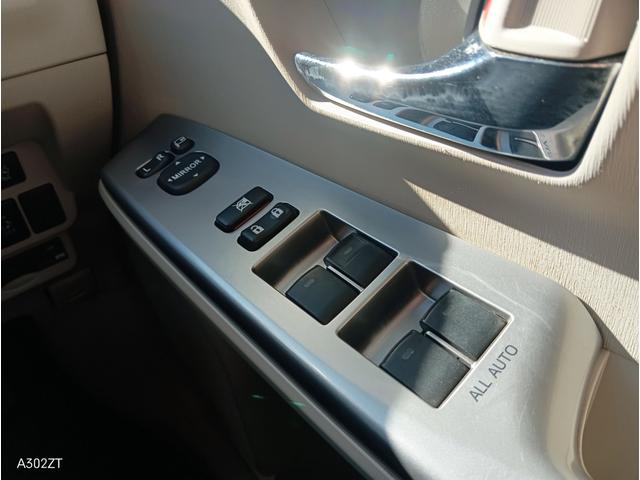 プリウスアルファ Ｇ　禁煙車　純正ナビ　フルセグ　Ｂｌｕｅｔｏｏｔｈ　Ｂカメ　ＣＤ　ＤＶＤ　ＥＴＣ　ＬＥＤヘッド　前フォグ　クルーズコントロール　車線逸脱警告　衝突軽減ブレーキ　スマートキー　ＰＵＳＨスタ－ト　純正アルミ（21枚目）