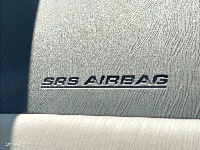 プリウスアルファ Ｇ　禁煙車　純正ナビ　フルセグ　Ｂｌｕｅｔｏｏｔｈ　Ｂカメ　ＣＤ　ＤＶＤ　ＥＴＣ　ＬＥＤヘッド　前フォグ　クルーズコントロール　車線逸脱警告　衝突軽減ブレーキ　スマートキー　ＰＵＳＨスタ－ト　純正アルミ（32枚目）