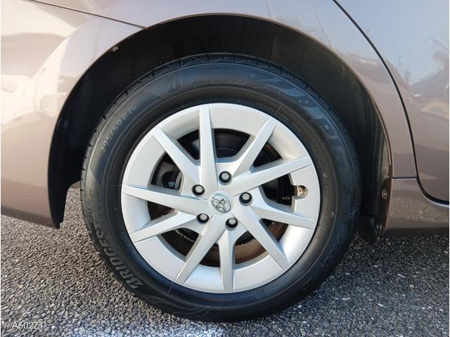 プリウスアルファ Ｇ　禁煙車　純正ナビ　フルセグ　Ｂｌｕｅｔｏｏｔｈ　Ｂカメ　ＣＤ　ＤＶＤ　ＥＴＣ　ＬＥＤヘッド　前フォグ　クルーズコントロール　車線逸脱警告　衝突軽減ブレーキ　スマートキー　ＰＵＳＨスタ－ト　純正アルミ（57枚目）