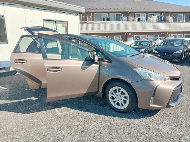 プリウスアルファ Ｇ　禁煙車　純正ナビ　フルセグ　Ｂｌｕｅｔｏｏｔｈ　Ｂカメ　ＣＤ　ＤＶＤ　ＥＴＣ　ＬＥＤヘッド　前フォグ　クルーズコントロール　車線逸脱警告　衝突軽減ブレーキ　スマートキー　ＰＵＳＨスタ－ト　純正アルミ（63枚目）