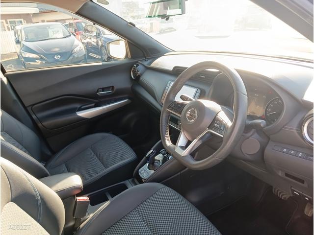 キックス X プロパイロット 全周囲カメラ 障害物センサー デジタルインナーミラー 純正ナビ Bluetooth CD DVD ステアリングヒーター シートヒーター LEDヘッド 前フォグ USB充電 禁煙車(12枚目)