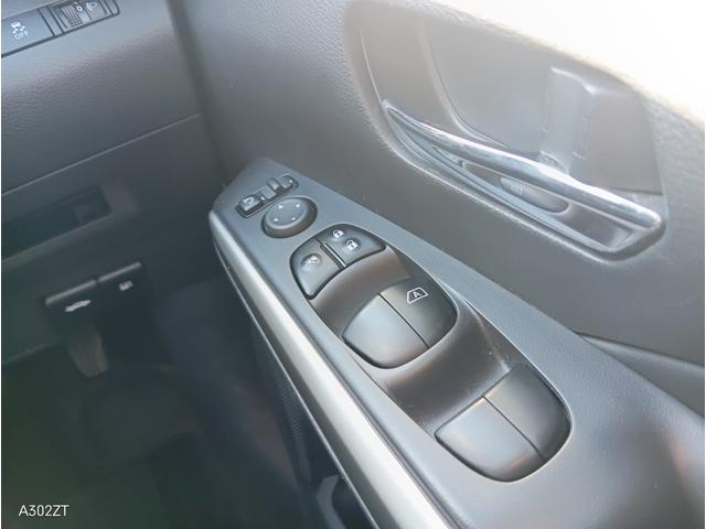 キックス X プロパイロット 全周囲カメラ 障害物センサー デジタルインナーミラー 純正ナビ Bluetooth CD DVD ステアリングヒーター シートヒーター LEDヘッド 前フォグ USB充電 禁煙車(19枚目)