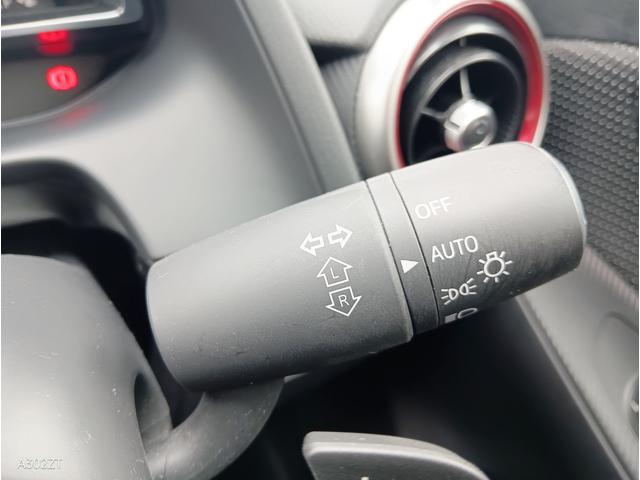 MAZDA2 15S ブラックトーンエディション ワンオーナー 全周囲カメラ ブラインドスポットモニター 障害物センサー 純正ナビ Bluetooth フルセグ CD DVD USB ETC オートライト LEDヘッド クルコン 純正アルミ 禁煙車(24枚目)