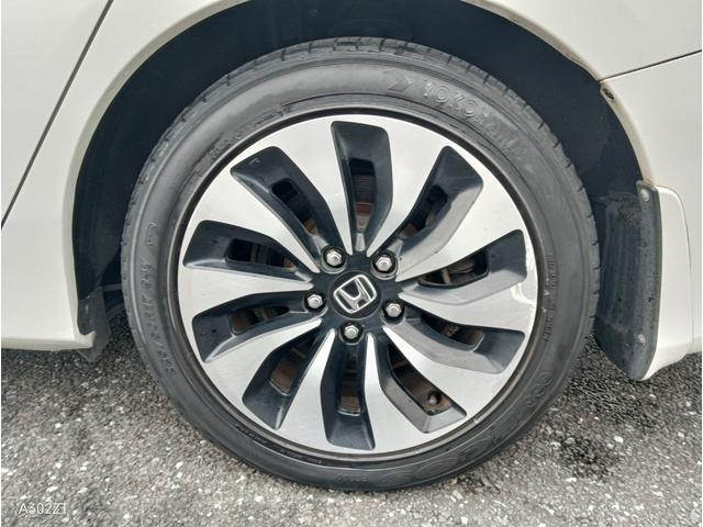 アコードハイブリッド ＥＸ　サンルーフ　黒革シート　シートヒーター　クルコン　衝突軽減ブレーキ　ＬＥＤヘッド　前フォグ　純正ナビ　Ｂカメ　フルセグ　Ｂｌｕｅｔｏｏｔｈ　ＥＴＣ　ＵＳＢ　電動シート　ＰＵＳＨスタート　禁煙車（55枚目）