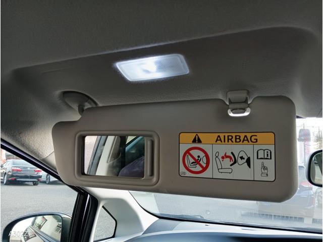 プリウス Ｓ　純正ナビ　バックカメラ　Ｂｌｕｅｔｏｏｔｈ　ＴＶ　バックカメラ　ＥＴＣ　ＬＥＤヘッド　オートライト　スマートキー　ＰＵＳＨスタート　純正アルミ（38枚目）