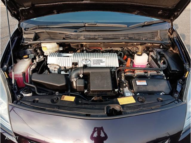 プリウス Ｓ　純正ナビ　バックカメラ　Ｂｌｕｅｔｏｏｔｈ　ＴＶ　バックカメラ　ＥＴＣ　ＬＥＤヘッド　オートライト　スマートキー　ＰＵＳＨスタート　純正アルミ（45枚目）