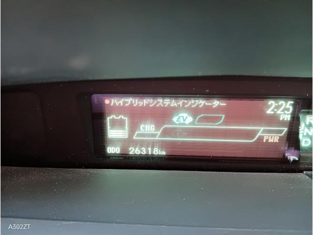 プリウス Ｓ　純正ナビ　バックカメラ　Ｂｌｕｅｔｏｏｔｈ　ＴＶ　バックカメラ　ＥＴＣ　ＬＥＤヘッド　オートライト　スマートキー　ＰＵＳＨスタート　純正アルミ（47枚目）