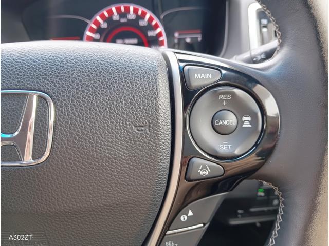 オデッセイ アブソルート・ＥＸ　フリップダウンモニター　アダプティブクルーズ　ＢＳＭ　バックカメラ　電動シート　前後ドラレコ　障害物センサー　サイドステップガーニッシュ　メッキフォグガーニッシュ　両側電動スライド１８インチ純正アルミ（23枚目）