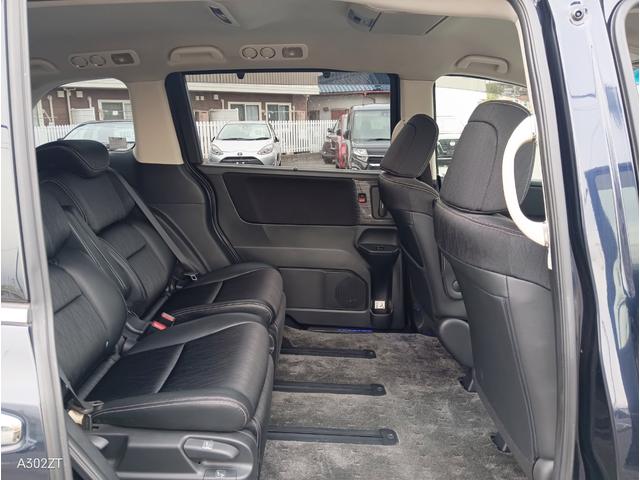 オデッセイ アブソルート・ＥＸ　フリップダウンモニター　アダプティブクルーズ　ＢＳＭ　バックカメラ　電動シート　前後ドラレコ　障害物センサー　サイドステップガーニッシュ　メッキフォグガーニッシュ　両側電動スライド１８インチ純正アルミ（55枚目）