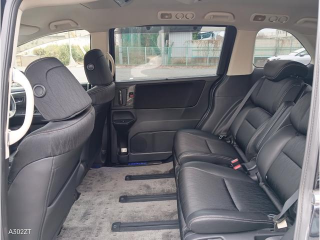 オデッセイ アブソルート・ＥＸ　フリップダウンモニター　アダプティブクルーズ　ＢＳＭ　バックカメラ　電動シート　前後ドラレコ　障害物センサー　サイドステップガーニッシュ　メッキフォグガーニッシュ　両側電動スライド１８インチ純正アルミ（58枚目）