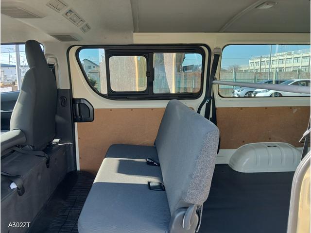 ハイエースバン ロングＤＸ　トヨタセーフティーセンス　リアクーラー　ＳＤナビＴＶ　Ｂｌｕｅｔｏｏｔｈ　ＥＴＣ　ＬＥＤヘッドライト　新品タイヤ　車線逸脱警告　プリクラッシュセーフティー　コーナーセンサー　禁煙車（53枚目）