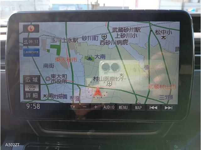 フリードハイブリッド ハイブリッド・ＥＸ　ホンダセンシング　９インチフローティングナビ　ＡＣＣ　後席モニター２個　両側パワースライド　ＬＥＤライト　シートヒーター　バックカメラ　フルセグＴＶ　プリクラッシュセーフティー　車線逸脱警告　６人乗（2枚目）