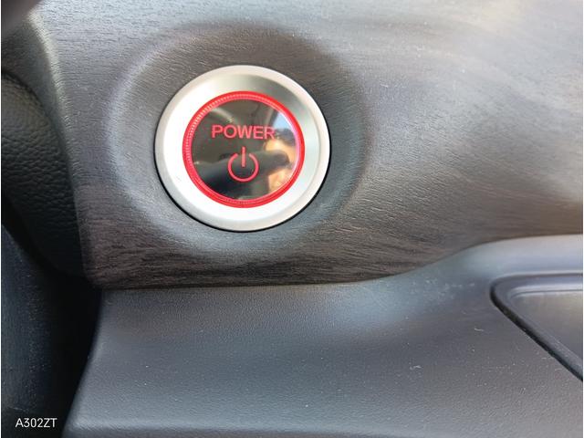 フリードハイブリッド ハイブリッド・ＥＸ　ホンダセンシング　９インチフローティングナビ　ＡＣＣ　後席モニター２個　両側パワースライド　ＬＥＤライト　シートヒーター　バックカメラ　フルセグＴＶ　プリクラッシュセーフティー　車線逸脱警告　６人乗（27枚目）